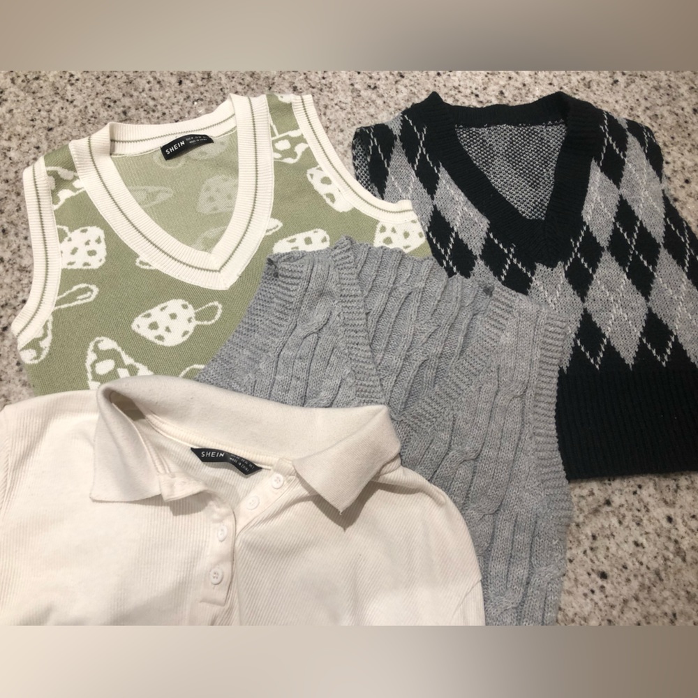 Lot of 3 vests and crop collared top SHEIN size small and mushroom one is M